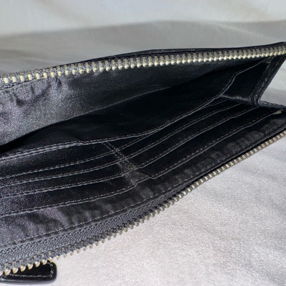Coach Women's Black Square Shape Front Zipper Wristlet/Wallet - Picture 14 of 14